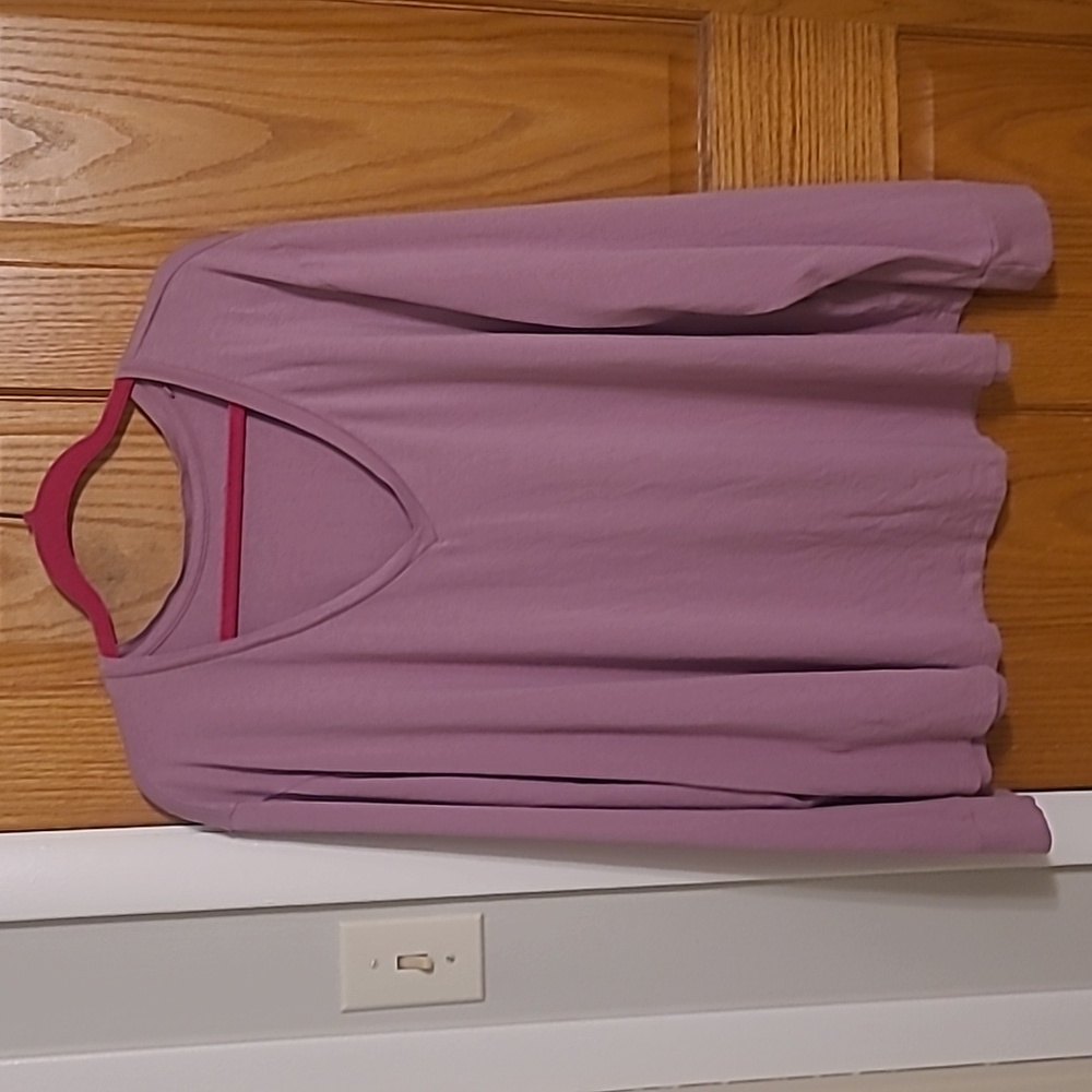 Universal Standard 2xl long sleeve lavender tee